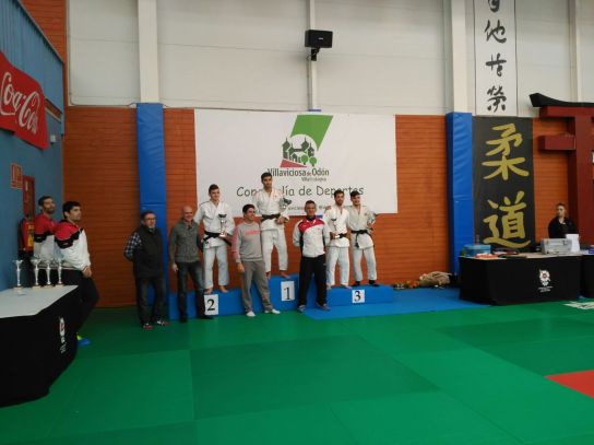 whatsapp-image-2016-12-13-at-09-35-42